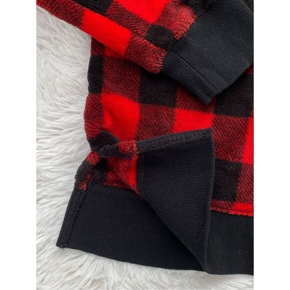 Wondershop SZ XL Woman’s Red Buffalo Plaid Fuzzy Sleep Sweatshirt - Picture 6 of 8